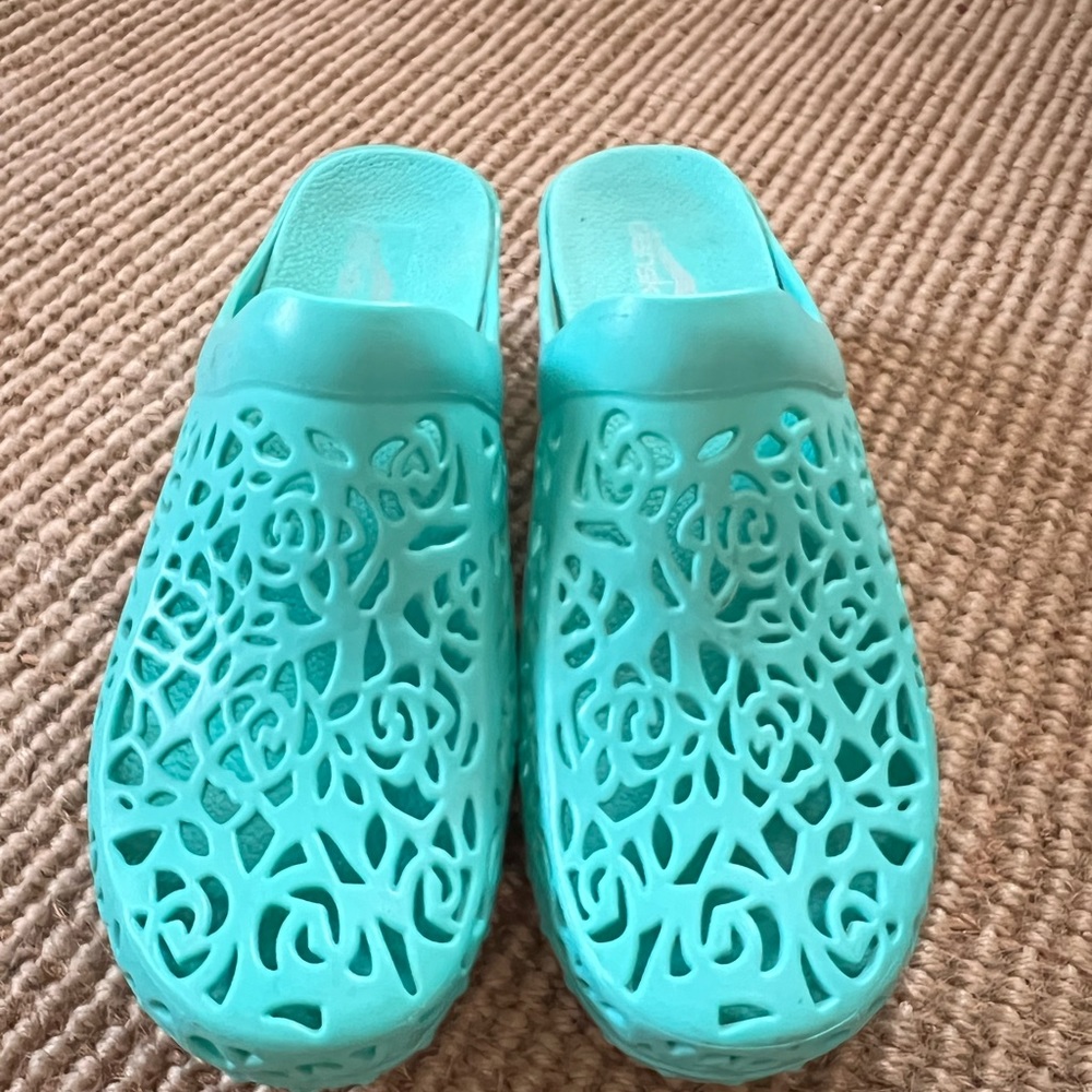Turquoise Dansko garden clogs size 10